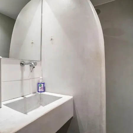 The Quiet Corner Of Skopa Street Apartment *