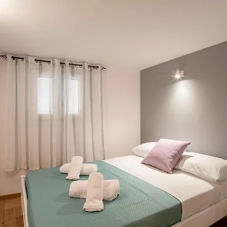 The Quiet Corner Of Skopa Street * Parikia (Paros)